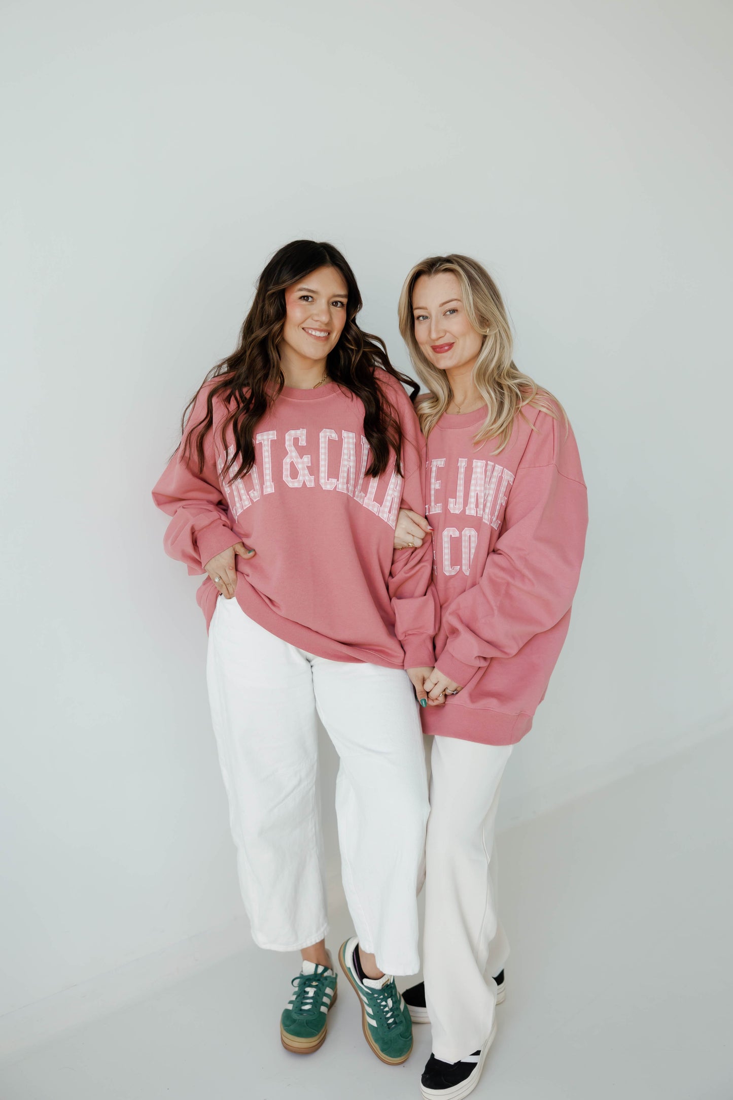 HALLE JAMES & CO CREWNECK